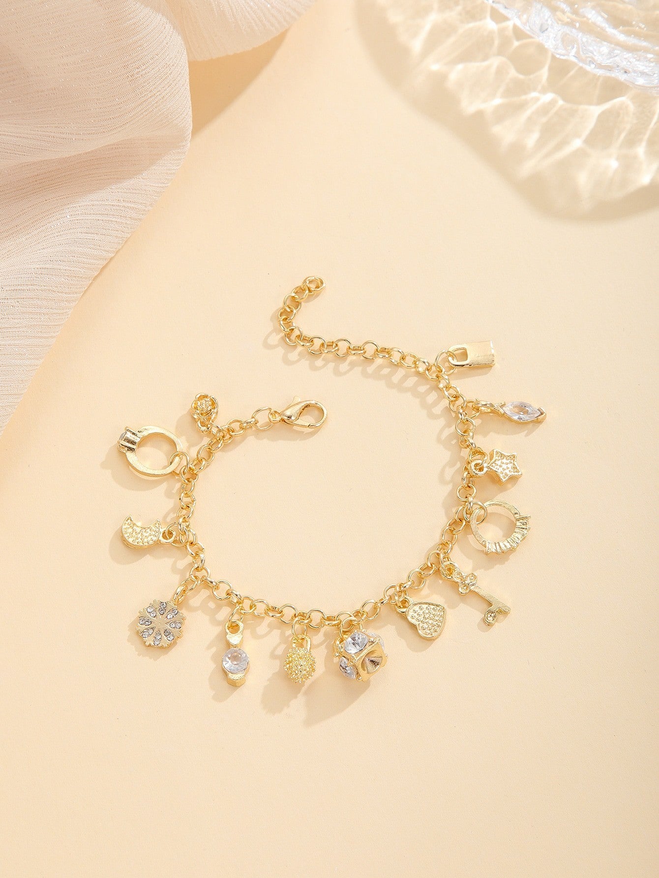 Graceful And Fashionable Thirteen Hanging Bracelet For Women